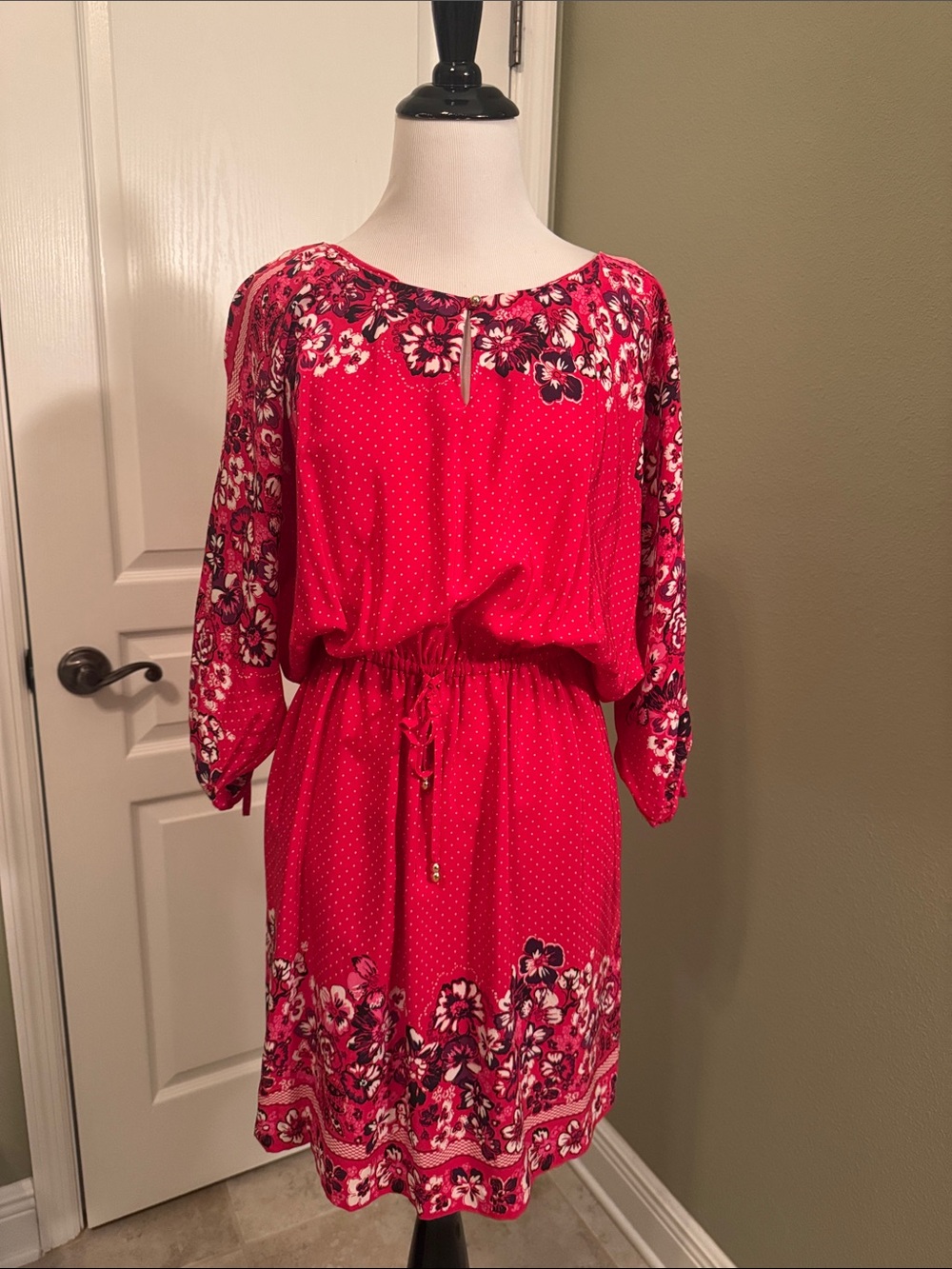 Juicy Couture Red Floral Border Tie-Waist Long Sleeve Dress
